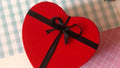 10 Pop up cubes in heart box