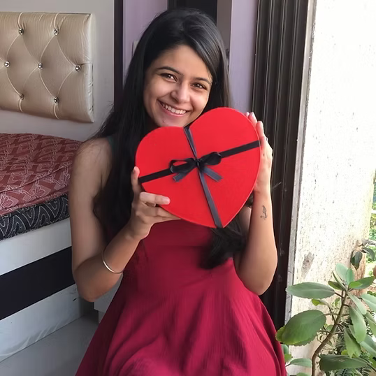 15 Pop up cubes in heart box